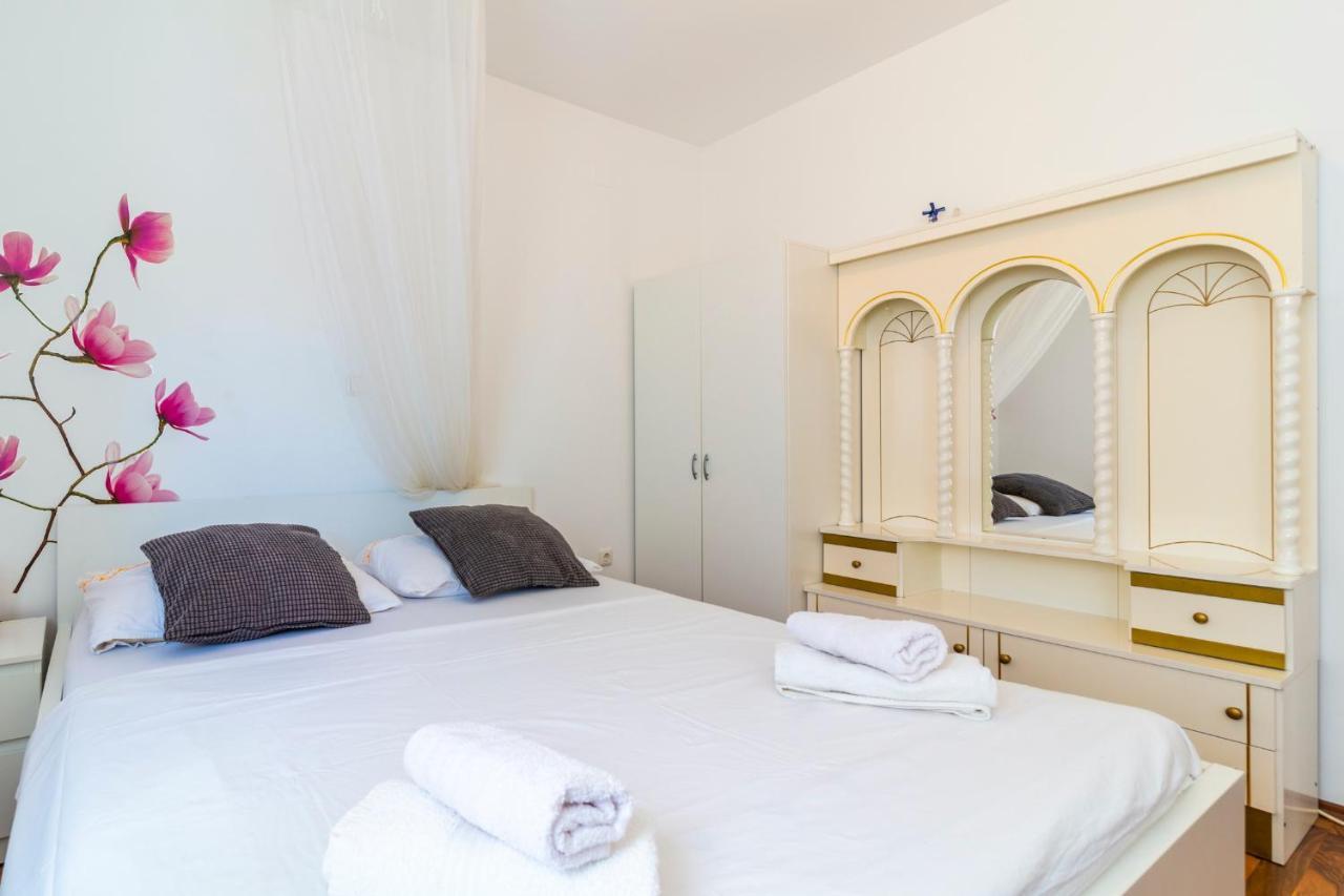 Apartments Lacaleta Split Exterior foto